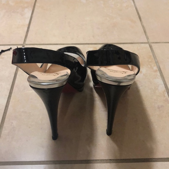 BRAND NEW CHRISTIAN LOUBOUTIN HEELS - Picture 7 of 8